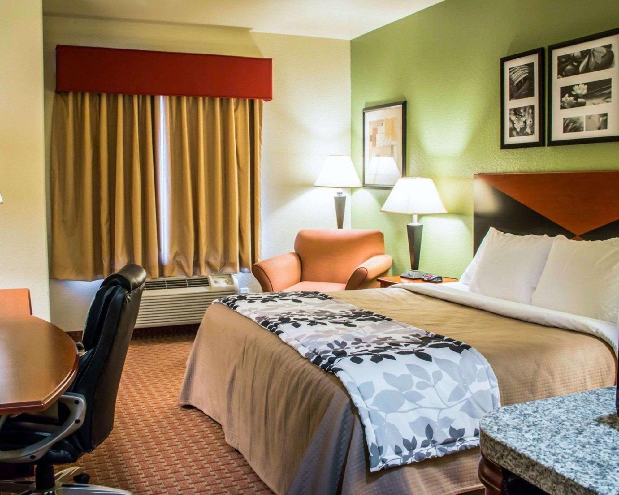 Sleep Inn & Suites At Six Flags San Antonio Bagian luar foto